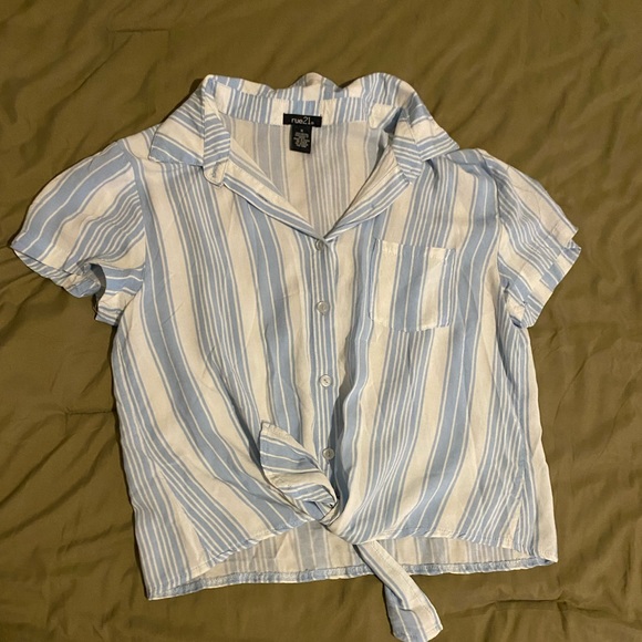 blue striped button up rue 21 shirt - Picture 2 of 4
